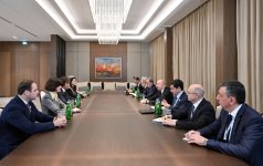 Prezident İlham Əliyevin Gürcüstanın Baş naziri ilə görüşü olub (FOTO)