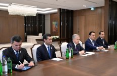Prezident İlham Əliyev Özbəkistan Prezidenti Şavkat Mirziyoyevlə görüşüb (FOTO)