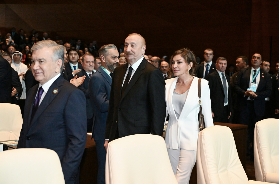 Prezident İlham Əliyev və Birinci xanım Mehriban Əliyeva Ümumdünya Şəhərsalma Forumunun 13-cü Sessiyasının açılış mərasimində iştirak ediblər (FOTO/VİDEO)