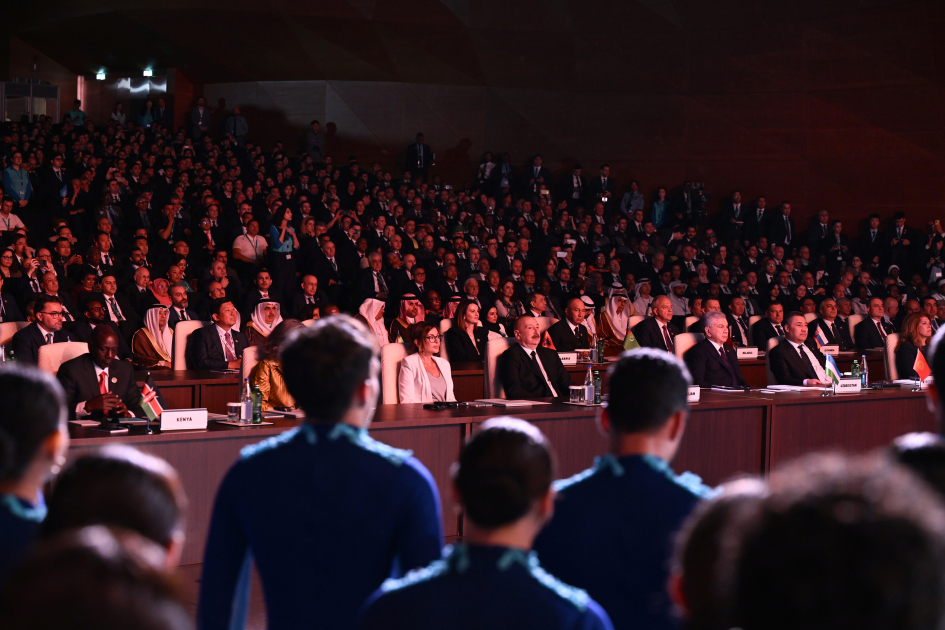 Prezident İlham Əliyev və Birinci xanım Mehriban Əliyeva Ümumdünya Şəhərsalma Forumunun 13-cü Sessiyasının açılış mərasimində iştirak ediblər (FOTO/VİDEO)