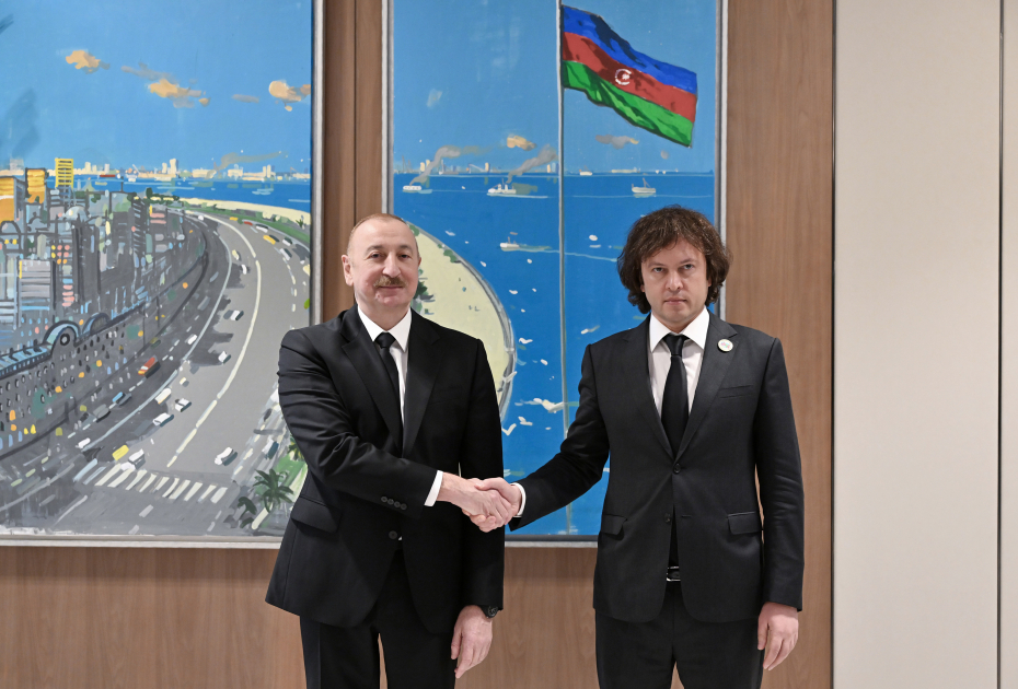 Prezident İlham Əliyevin Gürcüstanın Baş naziri ilə görüşü olub (FOTO)
