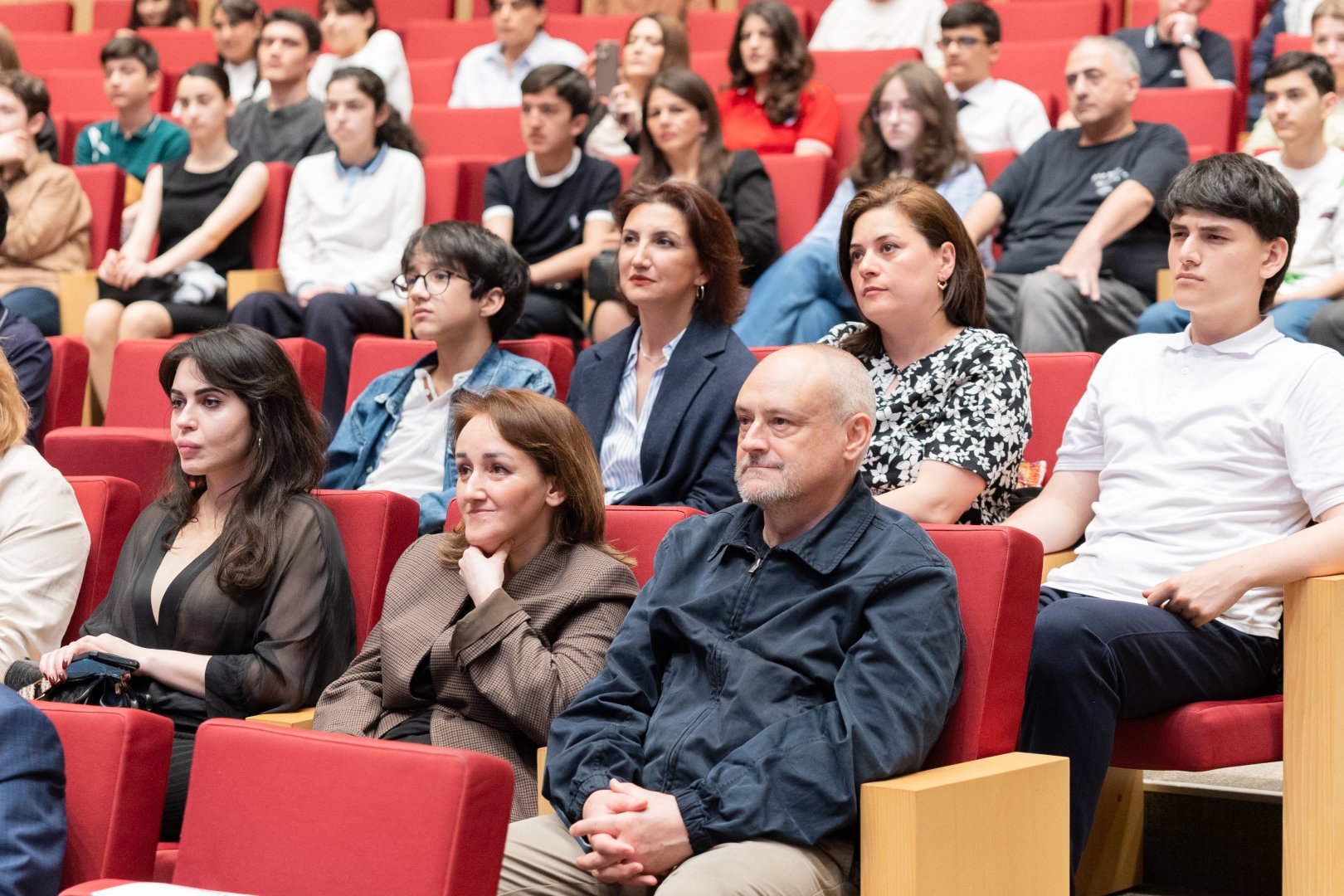 ADA Universitetində VIII Respublika İngilis Dili Olimpiadasının Qalibləri Mükafatlandırılıb (FOTO)