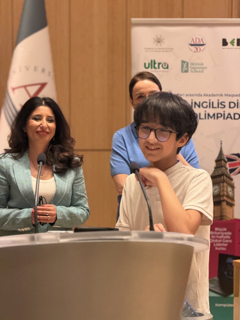 ADA Universitetində VIII Respublika İngilis Dili Olimpiadasının Qalibləri Mükafatlandırılıb (FOTO)