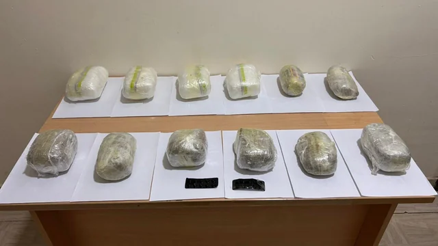 Külli miqdarda narkotikin Azərbaycana keçirilməsinin qarşısı alındı (FOTO)