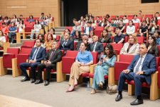 ADA Universitetində VIII Respublika İngilis Dili Olimpiadasının Qalibləri Mükafatlandırılıb (FOTO)
