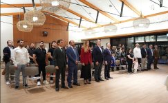 Kaliforniyada Azərbaycan icması ilə görüş keçirilib (FOTO)