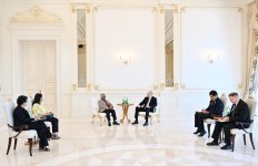 Prezident İlham Əliyev Mavriki Prezidenti ilə görüşüb (FOTO)
