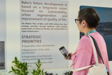 Azərbaycan pavilyonu WUF13 çərçivəsində təşkil olunan “Urban Expo” sərgisində fəaliyyətə başlayıb (FOTO)