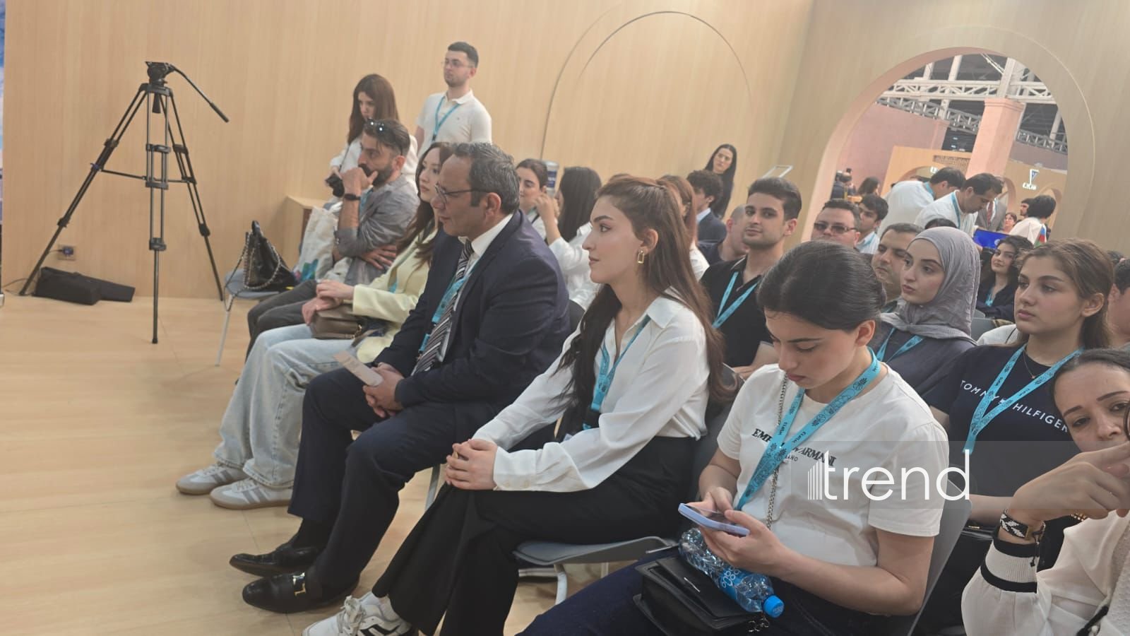 WUF13 çərçivəsində "Toxunuş və hisslər şəhəri" adlı tədbir keçirilib (FOTO)