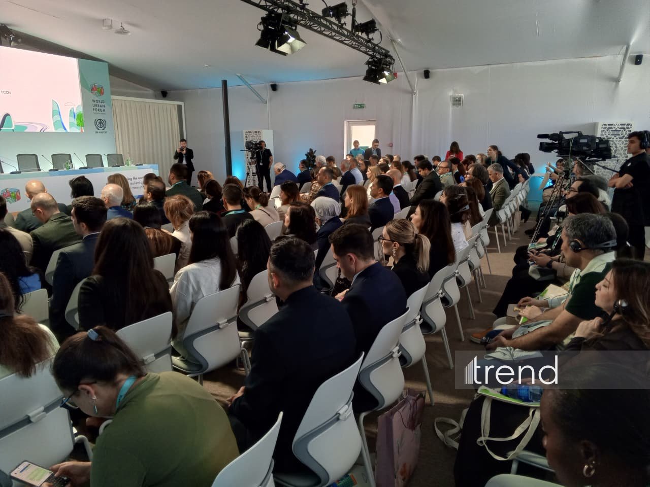 WUF tarixində ilk dəfə "WUF13 NGO Forum” keçirilib (FOTO)