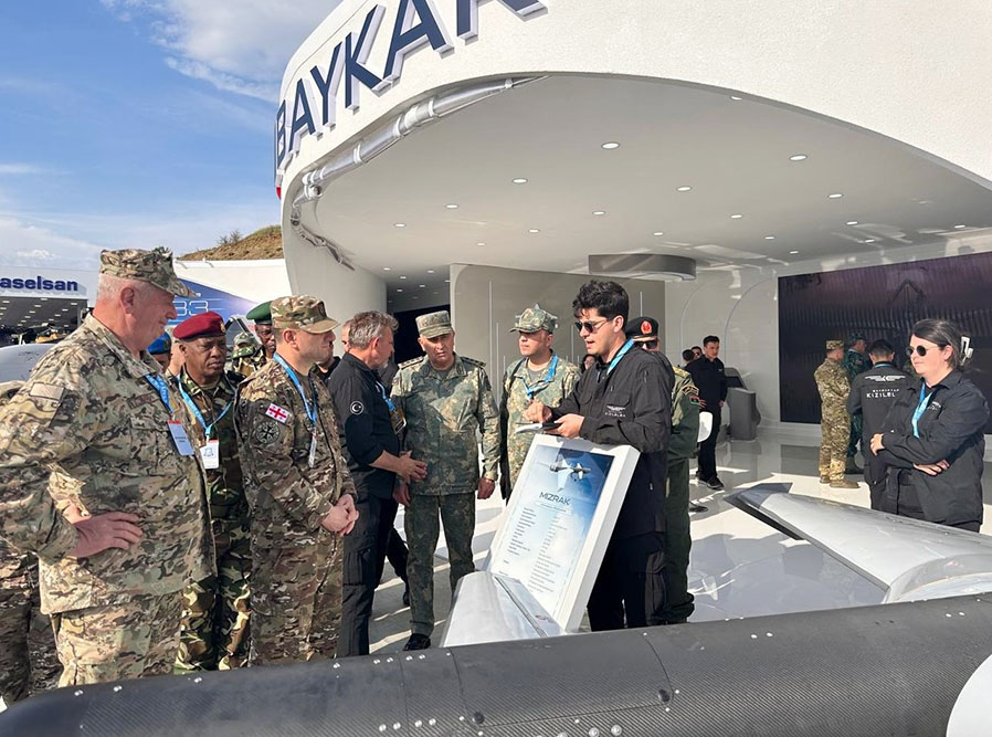 "EFES - 2026" təlimində "Yüksək Səviyyəli Müşahidəçi Günü"nün gecə mərhələsi keçirilib (FOTO)