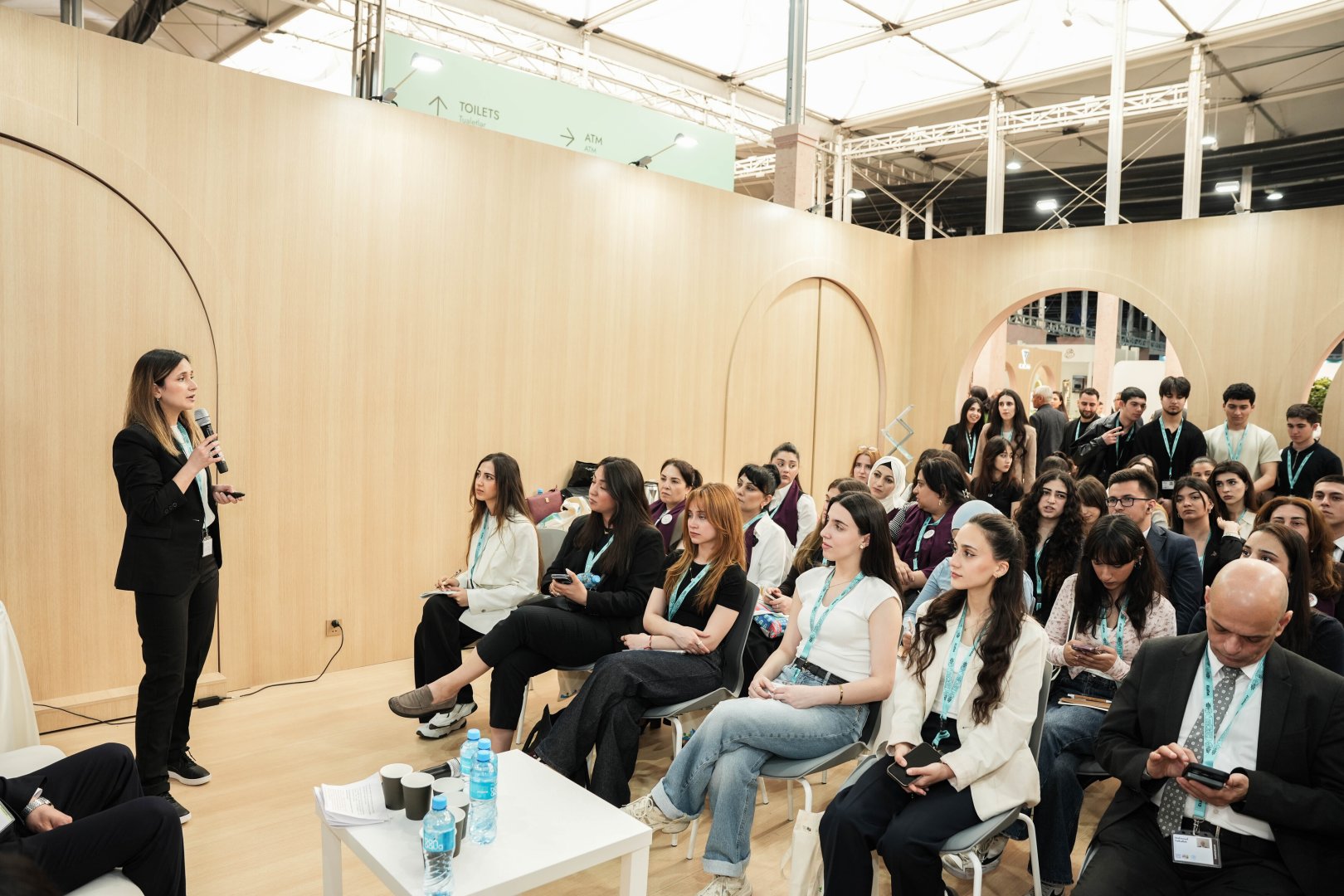EcoHub WUF13 çərçivəsində su dayanıqlılığına həsr olunmuş tədbir keçirib (FOTO)