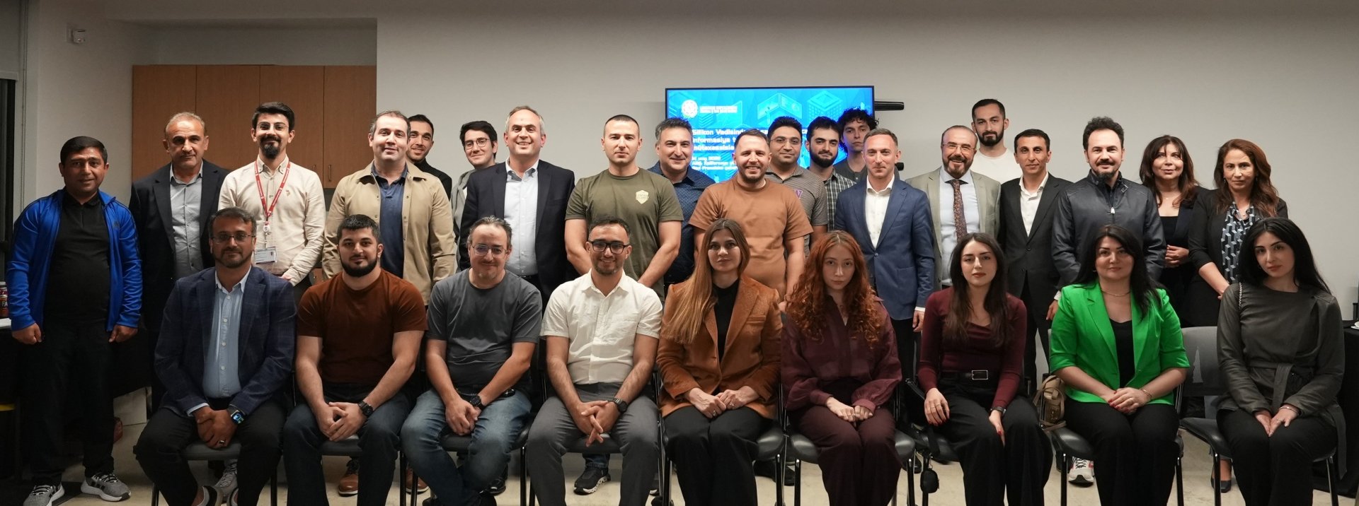 Silikon Vadisindəki azərbaycanlı informasiya texnologiyaları mütəxəssisləri ilə görüş keçirilib (FOTO)