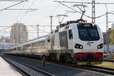 Bakı–Tbilisi–Bakı sərnişin qatarının bərpası region üçün nə vəd edir? (FOTO)