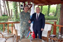 Müdafiə Nazirliyinin rəhbərliyi Türkiyəyə gedib (FOTO)