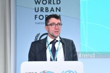 WUF13 çərçivəsində binaların karbonsuzlaşdırılmasına həsr olunmuş sessiya keçirilir (FOTO)
