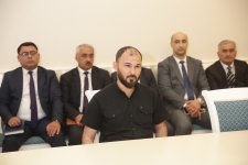Elnur Rzayev növbəti vətəndaş qəbulunu keçirib (FOTO)