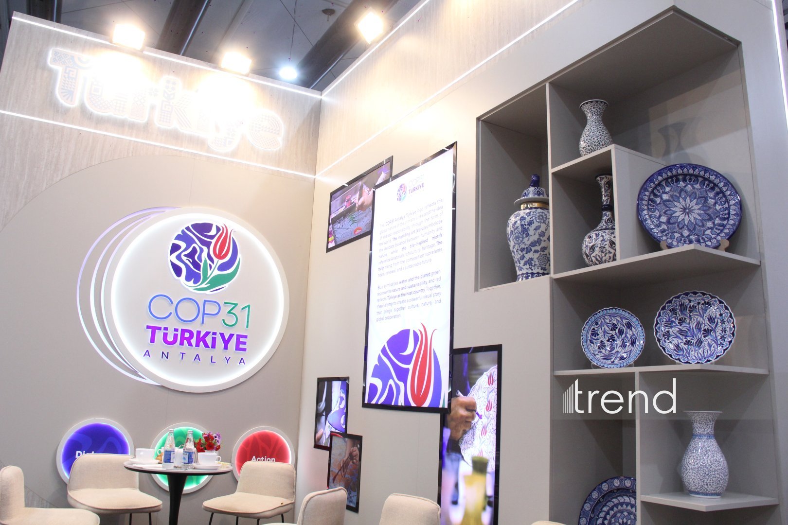 Bakıda WUF13-ün ən kreativ pavilyonları: Qübbələr və ekranlar altında gələcəyin şəhəri (FOTO)