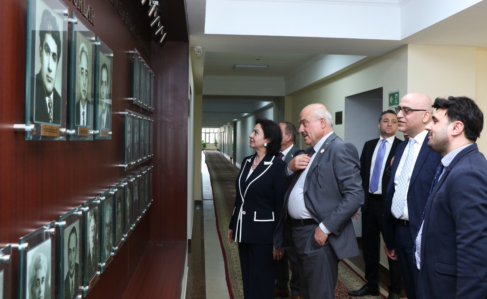 Fələstinin yerli özünüidarəetmə naziri, AzMİU məzunu Sami Hijjawi doğma universitetində (FOTO)
