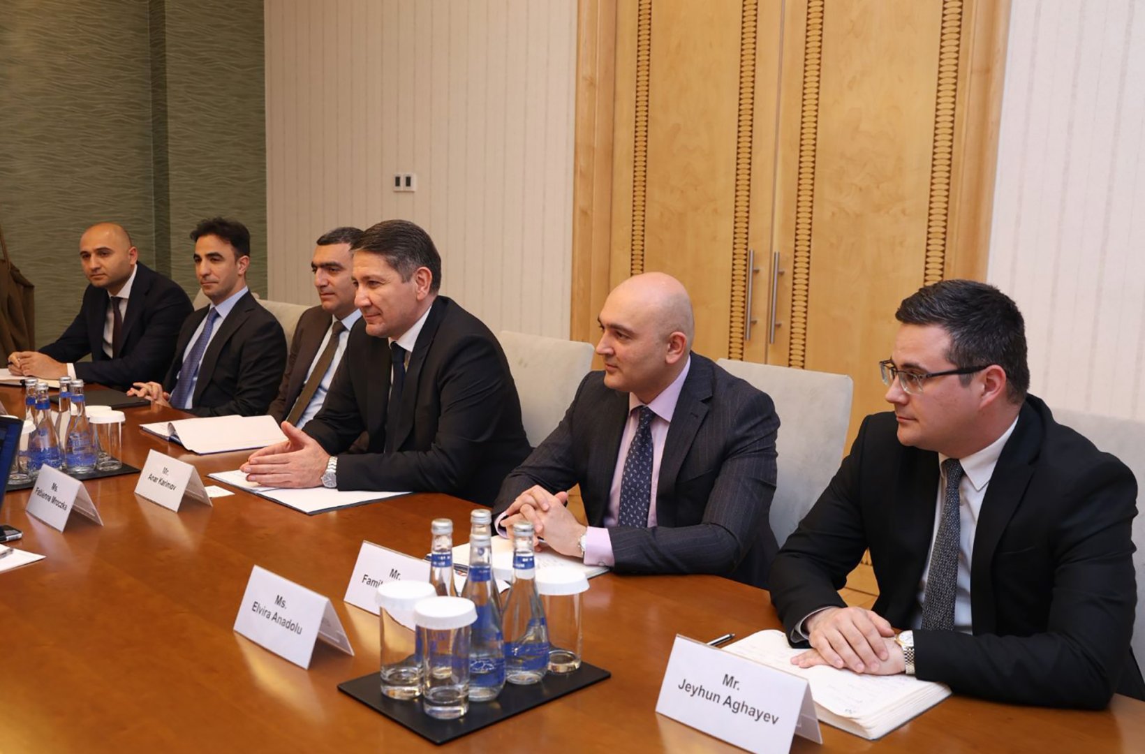 Dünya Bankı ilə dövlət maliyyəsinin idarə olunması və nəticəəsaslı büdcə mexanizmləri üzrə əməkdaşlıq müzakirə olunub (FOTO)