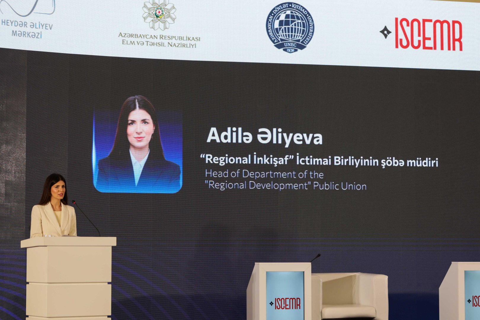 UNEC VIII İqtisadiyyat və İdarəetmə Sahəsində Tədqiqatçıların beynəlxalq elmi konfransı öz işinə başlayıb (FOTO)