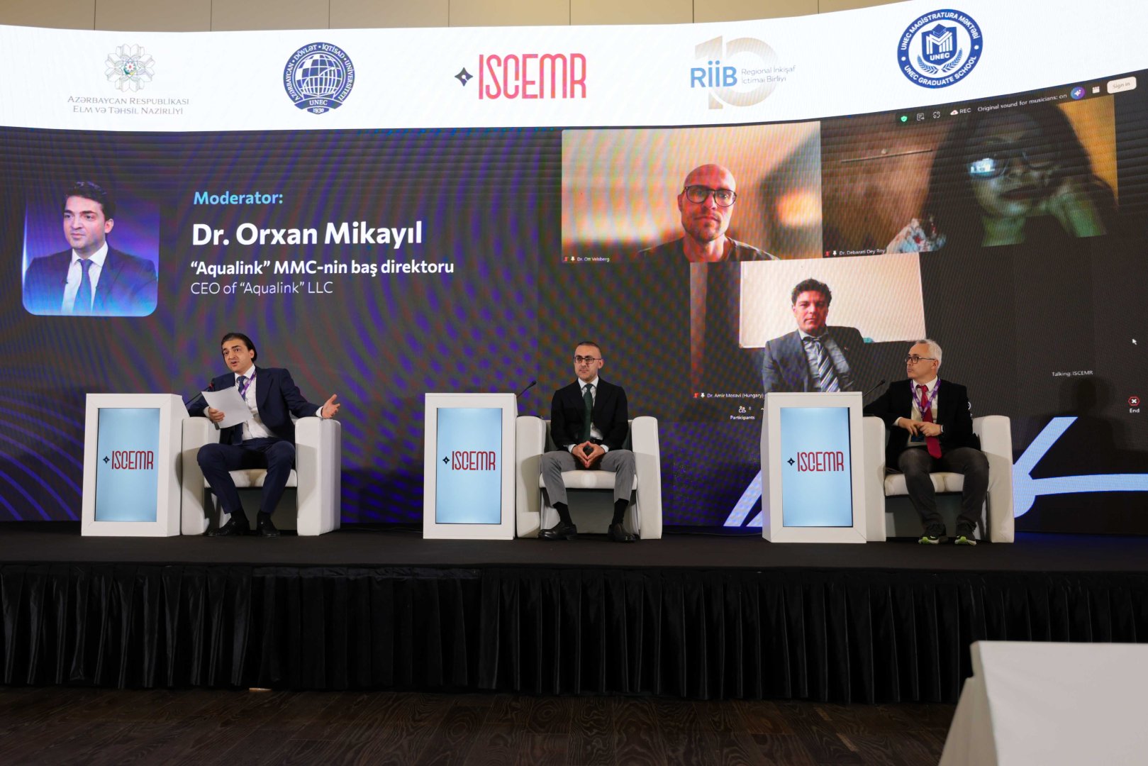UNEC VIII İqtisadiyyat və İdarəetmə Sahəsində Tədqiqatçıların beynəlxalq elmi konfransı öz işinə başlayıb (FOTO)
