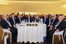 UNEC VIII İqtisadiyyat və İdarəetmə Sahəsində Tədqiqatçıların beynəlxalq elmi konfransı öz işinə başlayıb (FOTO)