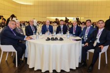 UNEC VIII İqtisadiyyat və İdarəetmə Sahəsində Tədqiqatçıların beynəlxalq elmi konfransı öz işinə başlayıb (FOTO)