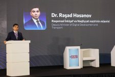 UNEC VIII İqtisadiyyat və İdarəetmə Sahəsində Tədqiqatçıların beynəlxalq elmi konfransı öz işinə başlayıb (FOTO)