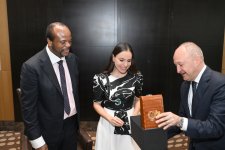 Heydər Əliyev Fondunun vitse-prezidenti Leyla Əliyeva Esvatini Kralı III Msvatini ilə görüşüb (FOTO)