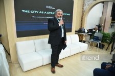 Baku Network WUF13-də: ekspertlər hibrid təhdidlər şəraitində şəhərlərin gələcəyindən danışıblar (FOTO)