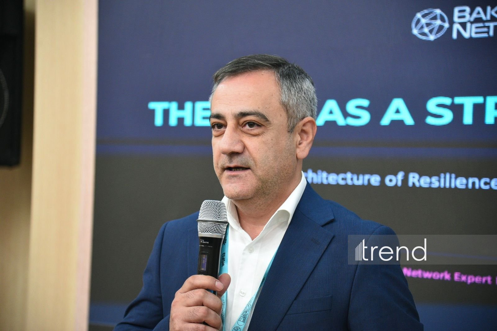 Baku Network WUF13-də: ekspertlər hibrid təhdidlər şəraitində şəhərlərin gələcəyindən danışıblar (FOTO)