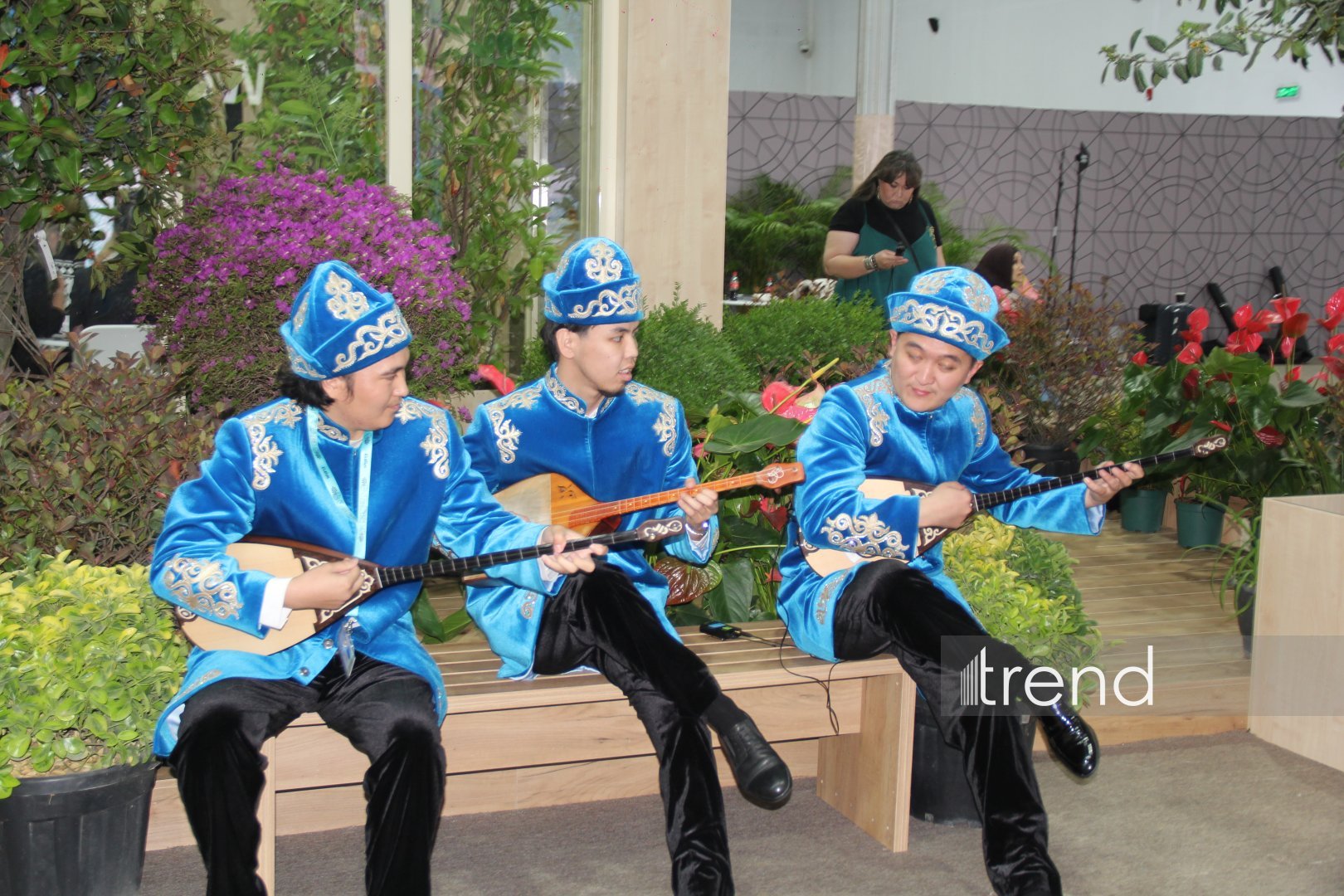 WUF13 - Gələcəyin şəhərlərinin forumu incəsənət və mədəniyyət ocağına çevrilib (FOTO)