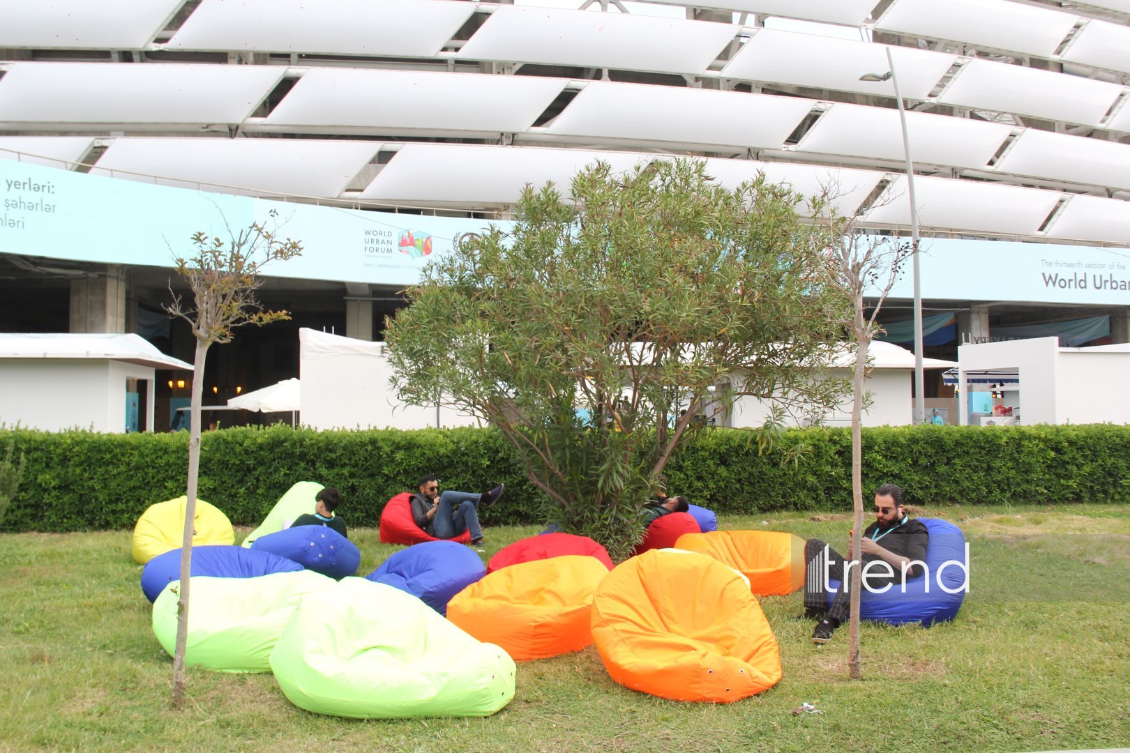 WUF13 - Gələcəyin şəhərlərinin forumu incəsənət və mədəniyyət ocağına çevrilib (FOTO)