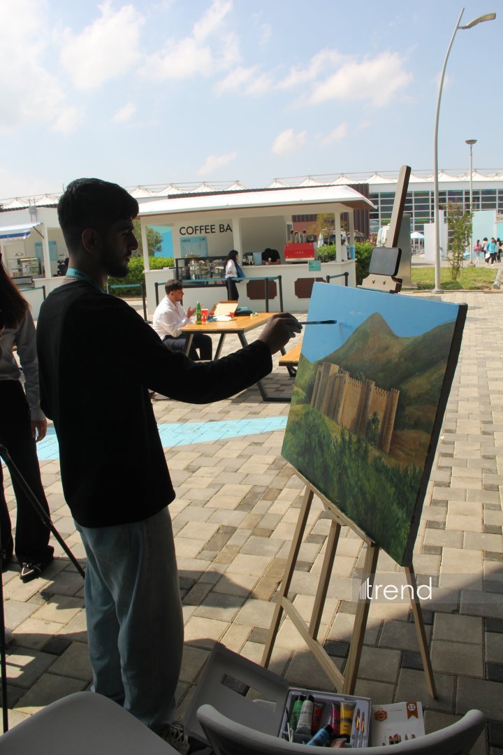 WUF13 - Gələcəyin şəhərlərinin forumu incəsənət və mədəniyyət ocağına çevrilib (FOTO)
