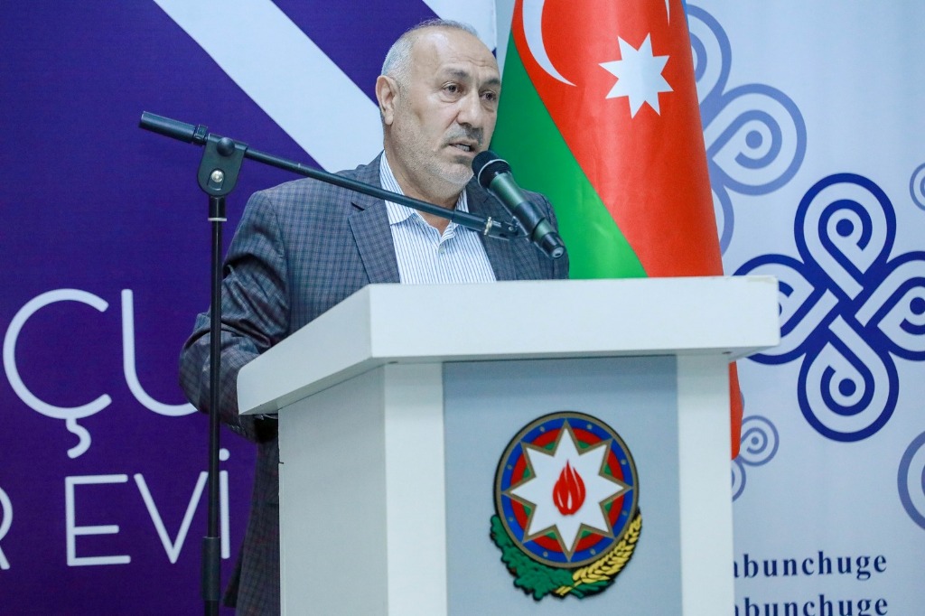 “Müasir dövrdə informasiya mühiti və sosial çağırışlar fonunda gənclər arasında mənəvi dəyərlər” mövzusunda tədbir keçirilib (FOTO)