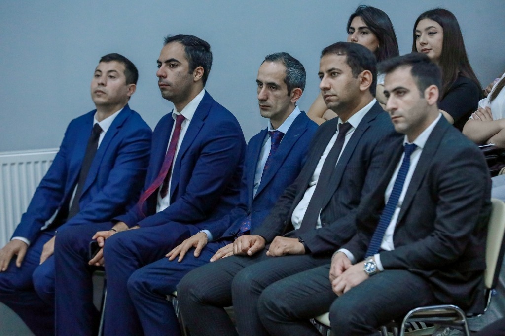 “Müasir dövrdə informasiya mühiti və sosial çağırışlar fonunda gənclər arasında mənəvi dəyərlər” mövzusunda tədbir keçirilib (FOTO)