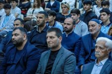 “Müasir dövrdə informasiya mühiti və sosial çağırışlar fonunda gənclər arasında mənəvi dəyərlər” mövzusunda tədbir keçirilib (FOTO)