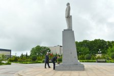 Nazir Rəşad Nəbiyev Xızıda vətəndaşları qəbul edib (FOTO)