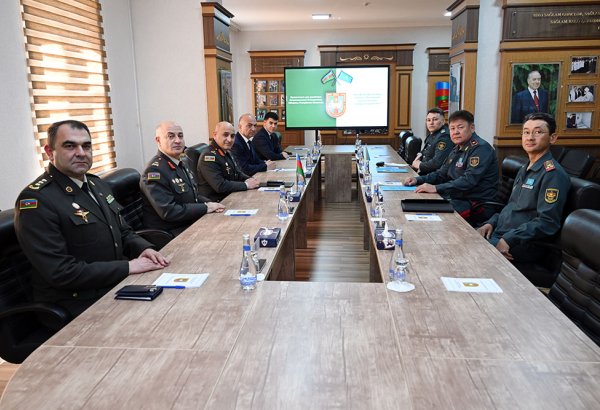 Azərbaycan və Qazaxıstan arasında hərbi təhsil əməkdaşlığı müzakirə edilib (FOTO)