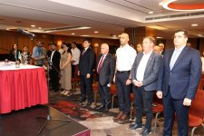 Azərbaycan diasporu Dublində ilk dəfə geniş icma toplantısında bir araya gəlib
 (FOTO)