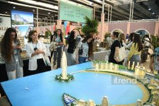 WUF13-də “Sea Breeze" pavilyonu xarici qonaqların diqqət mərkəzində olub (FOTO)