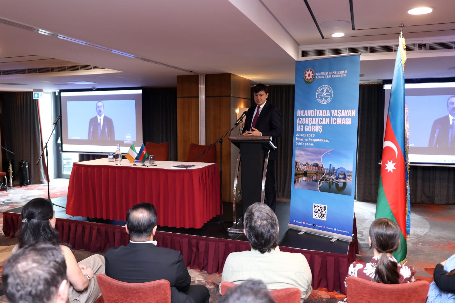 Azərbaycan diasporu Dublində ilk dəfə geniş icma toplantısında bir araya gəlib
 (FOTO)