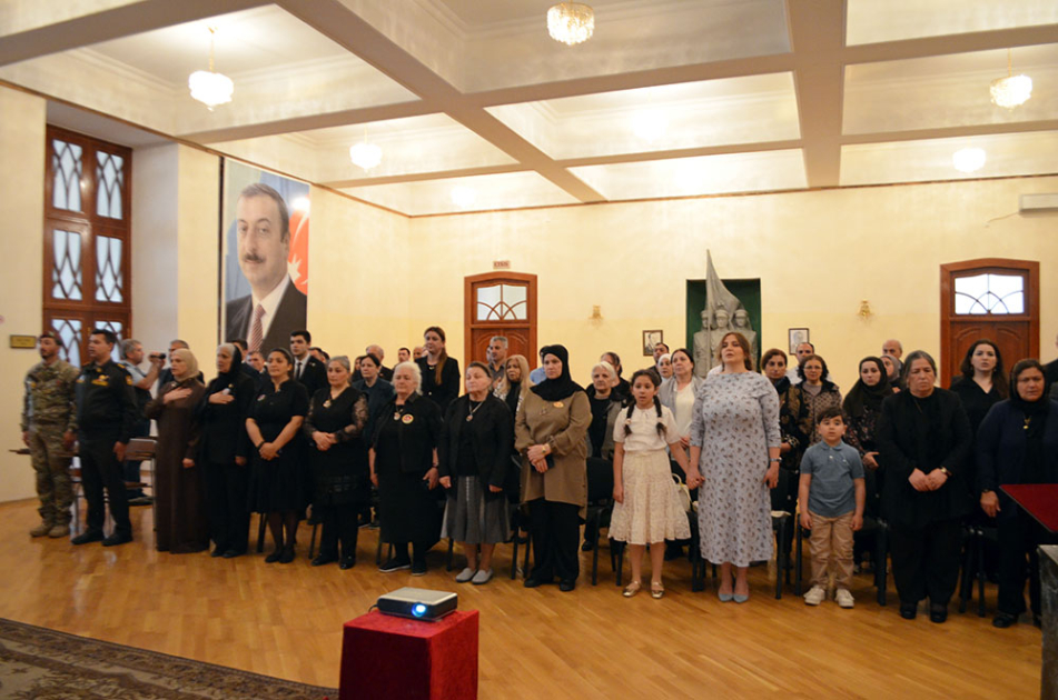 Şəhidlərimizin xatirəsi ehtiramla yad edilib (FOTO)