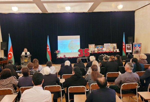 Şəhidlərimizin xatirəsi ehtiramla yad edilib (FOTO)
