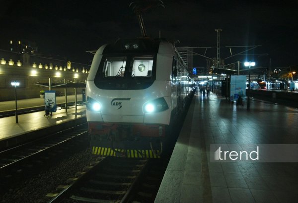 Bakı–Tbilisi qatarlarında bilet satışına dair iddialara ADY-dən cavab