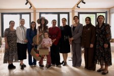 Leyla Əliyeva Masallıda həsirçiliklə məşğul olan qadınlarla görüşüb (FOTO)