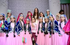 Leyla Əliyeva və Alona Əliyeva SƏNƏT Uşaq Musiqi və İncəsənət Mərkəzində təşkil olunan konsert proqramını izləyiblər (FOTO)