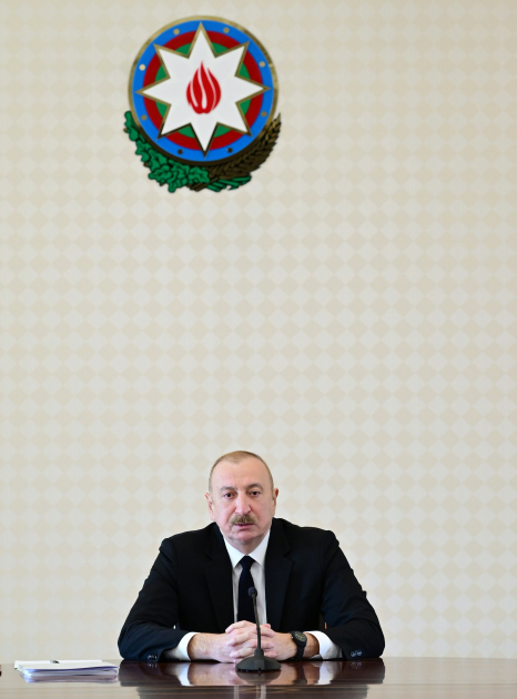 Prezident İlham Əliyevin sədrliyi ilə kənd təsərrüfatı məsələlərinə həsr olunmuş müşavirə keçirilib (FOTO/VİDEO)