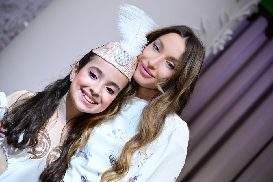 Leyla Əliyeva və Alona Əliyeva SƏNƏT Uşaq Musiqi və İncəsənət Mərkəzində təşkil olunan konsert proqramını izləyiblər (FOTO)